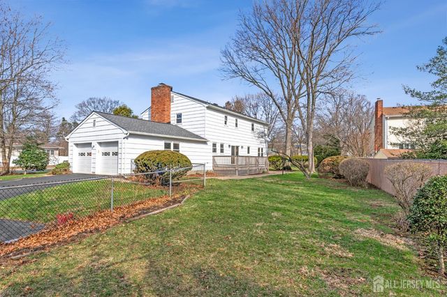 128 Hazelwood Avenue, Middlesex, NJ 08846