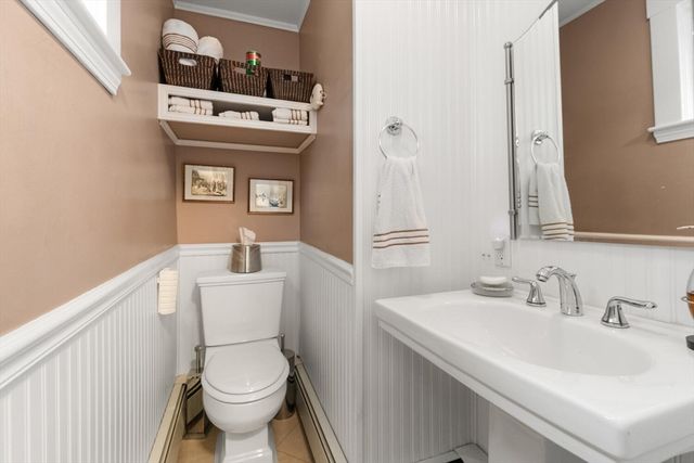 6 Appleton St 2, Watertown, MA 02472