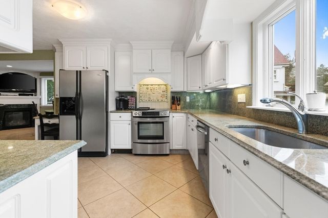 6 Appleton St 2, Watertown, MA 02472