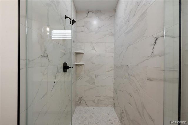 56667 Via Bellano 32, Macomb Township, MI 48042