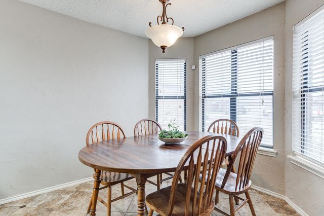 2116 92nd Street, Lubbock, TX 79423