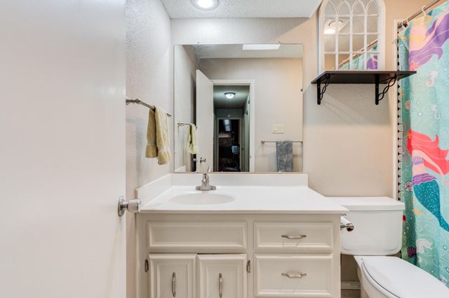 2116 92nd Street, Lubbock, TX 79423