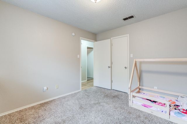 2116 92nd Street, Lubbock, TX 79423