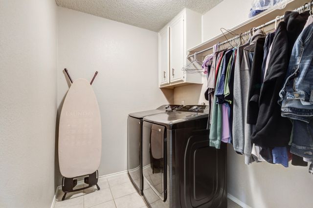 2116 92nd Street, Lubbock, TX 79423