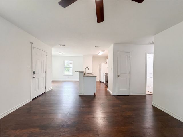 1716 Birdell Street, Fort Worth, TX 76105