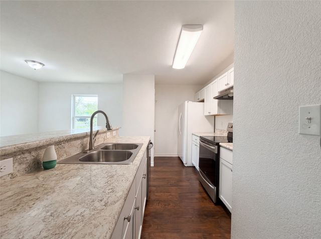 1716 Birdell Street, Fort Worth, TX 76105