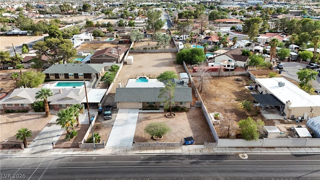5855 West Oakey Boulevard, Las Vegas, NV 89146 — exterior