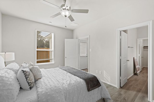 1424 Acorn Meadows Road, Houston, TX 77067