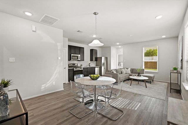 1424 Acorn Meadows Road, Houston, TX 77067