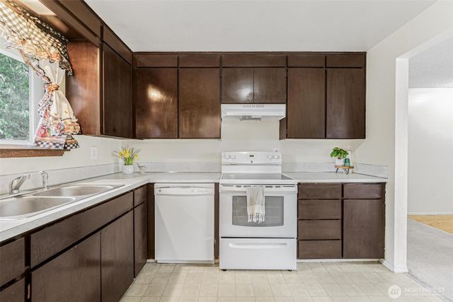 17221 13th Avenue Ct E, Spanaway, WA 98387