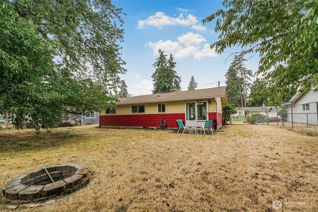 17221 13th Avenue Ct E, Spanaway, WA 98387
