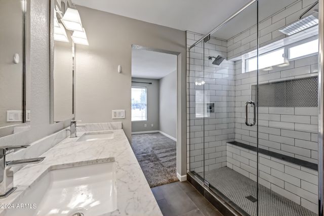 2075 S PEPPERTREE Drive, Gilbert, AZ 85295