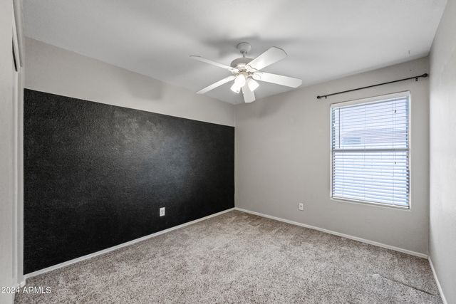 2075 S PEPPERTREE Drive, Gilbert, AZ 85295