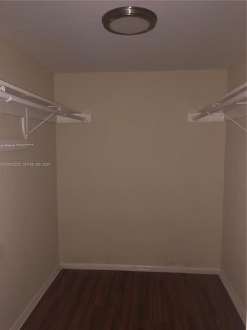 9467 SW 76th St Q3, Miami, FL 33173