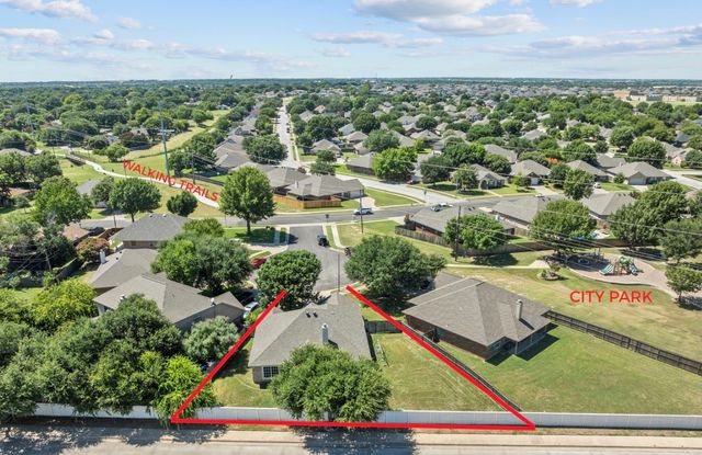 804 Tyler Court, Burleson, TX 76028