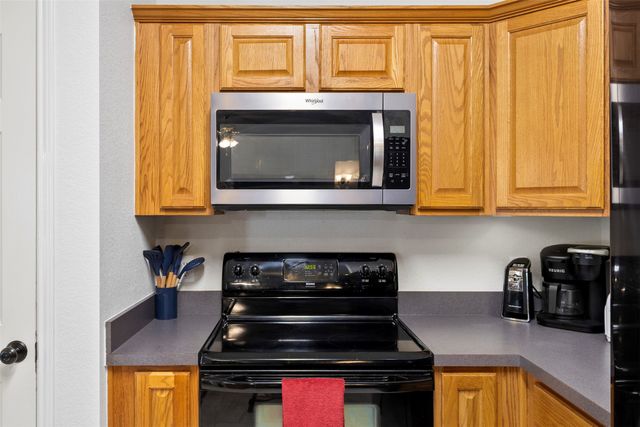 804 Tyler Court, Burleson, TX 76028