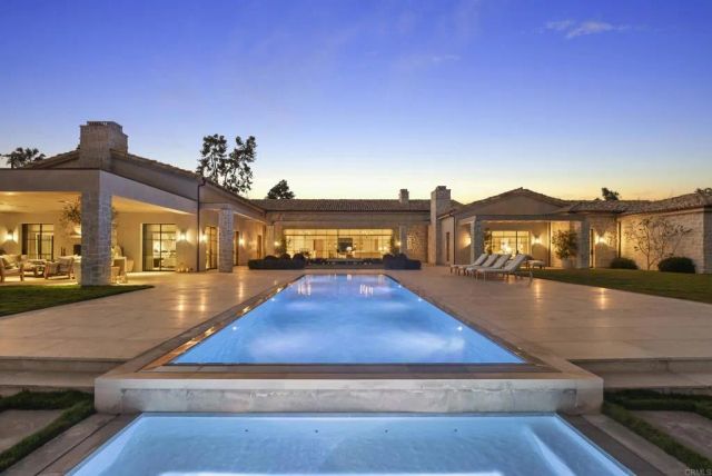 17845 Via de Fortuna, Rancho Santa Fe, CA 92067