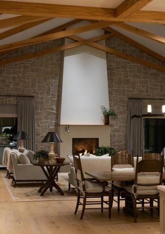17845 Via de Fortuna, Rancho Santa Fe, CA 92067