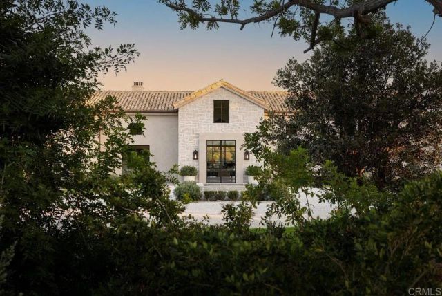 17845 Via de Fortuna, Rancho Santa Fe, CA 92067