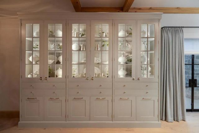 17845 Via de Fortuna, Rancho Santa Fe, CA 92067