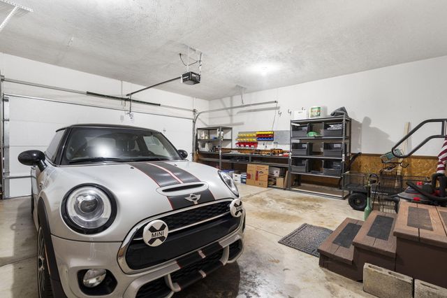 307 North Gregg Road, Nixa, MO 65714