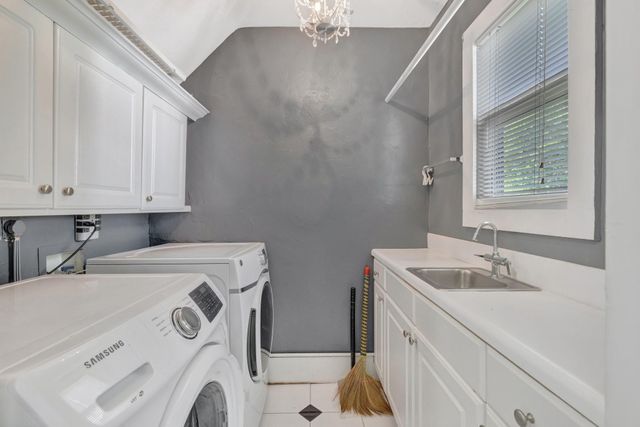 901 W Las Olas Boulevard, Fort Lauderdale, FL 33312