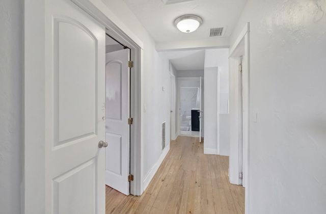 901 W Las Olas Boulevard, Fort Lauderdale, FL 33312