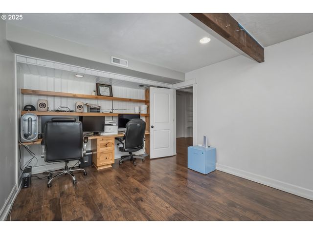 16290 S RIVERVIEW Rd, Molalla, OR 97038