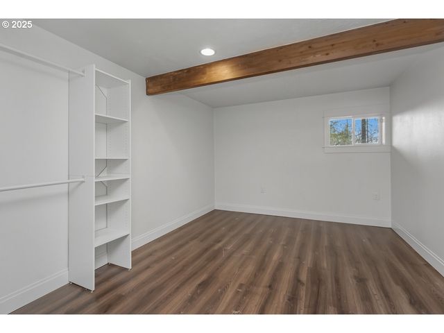 16290 S RIVERVIEW Rd, Molalla, OR 97038