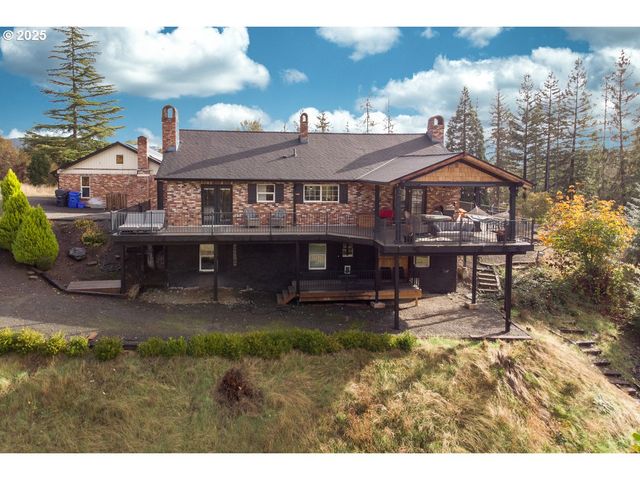 16290 S RIVERVIEW Rd, Molalla, OR 97038