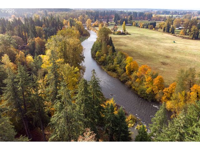 16290 S RIVERVIEW Rd, Molalla, OR 97038