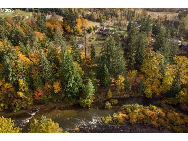 16290 S RIVERVIEW Rd, Molalla, OR 97038