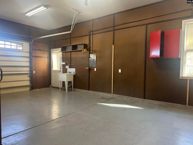 212 Renard Roux Court, Gilbert, SC 29054