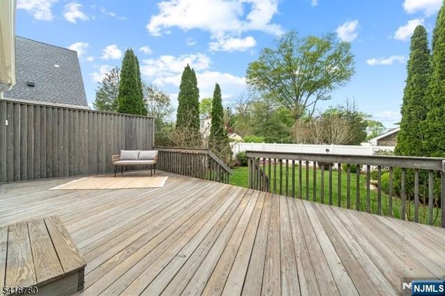 9 Saint Charles Avenue, West Caldwell, NJ 07006