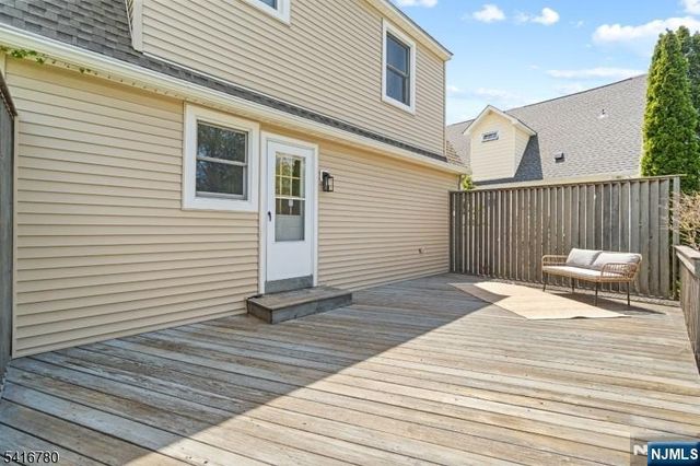 9 Saint Charles Avenue, West Caldwell, NJ 07006