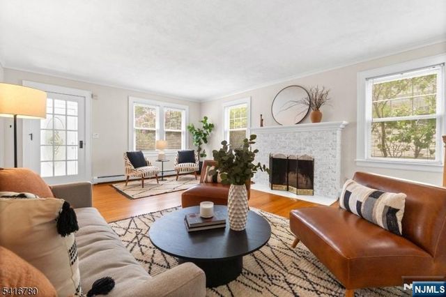 9 Saint Charles Avenue, West Caldwell, NJ 07006