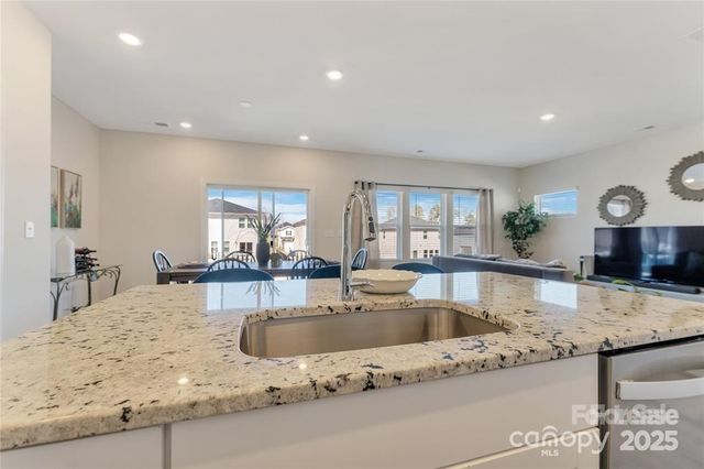 126 Johns Cardinal Drive, Mooresville, NC 28115