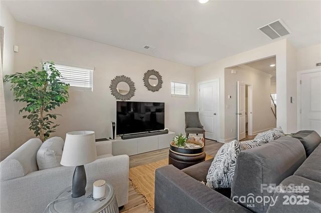 126 Johns Cardinal Drive, Mooresville, NC 28115