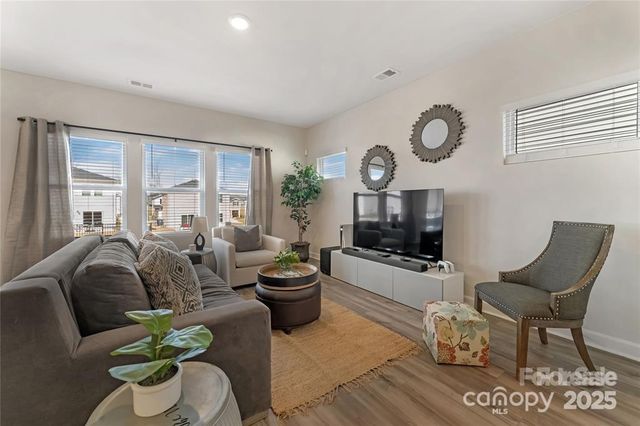 126 Johns Cardinal Drive, Mooresville, NC 28115