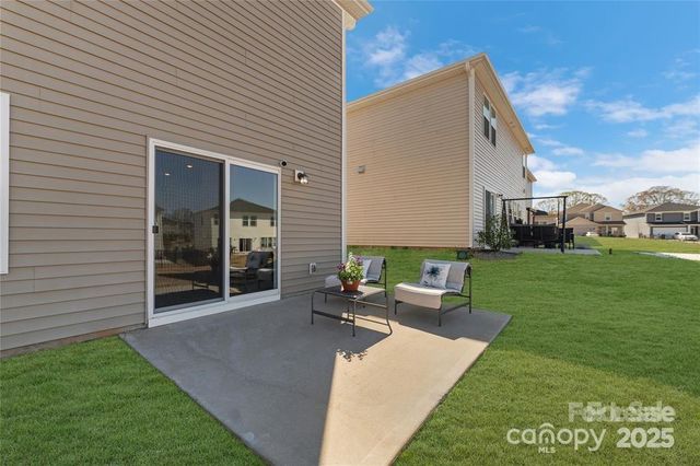 126 Johns Cardinal Drive, Mooresville, NC 28115