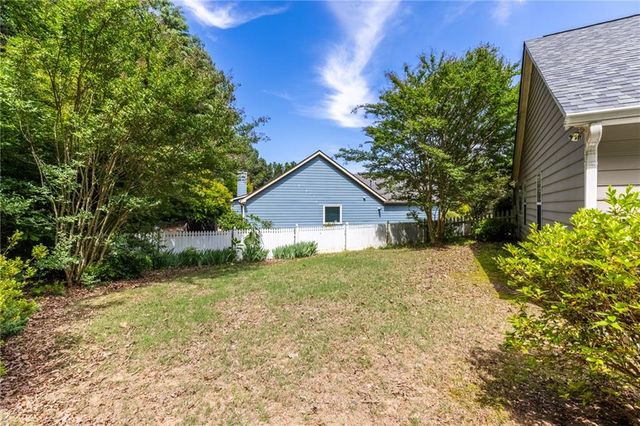 670 Riverside Walk Crossing, Sugar Hill, GA 30518