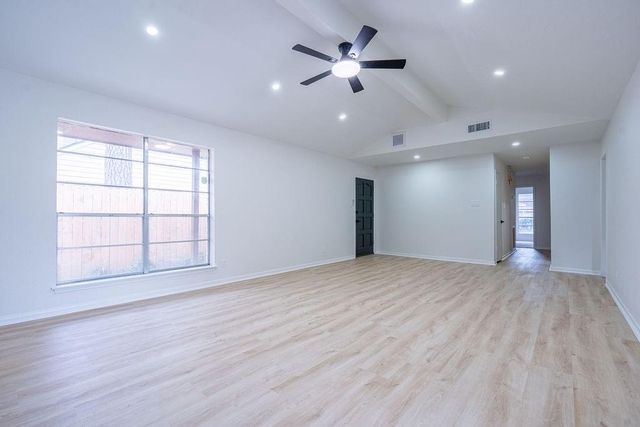 23230 Briarcreek Boulevard, Spring, TX 77373