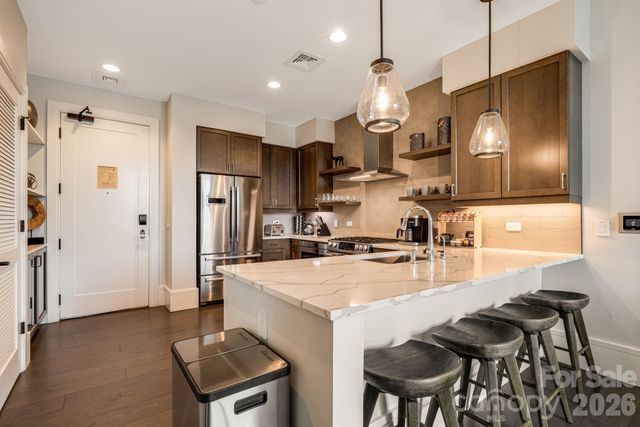 7 Patton Avenue 1005, Asheville, NC 28801