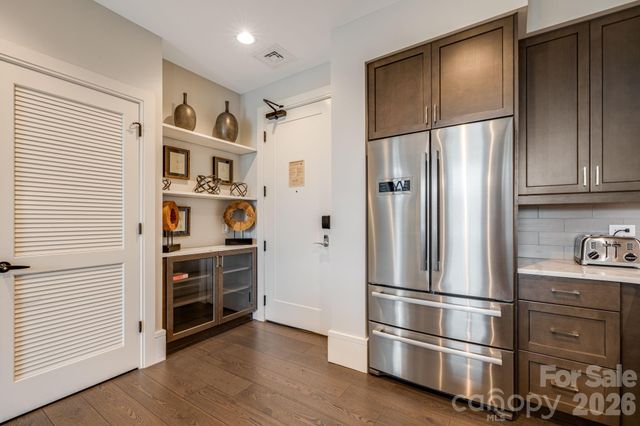 7 Patton Avenue 1005, Asheville, NC 28801