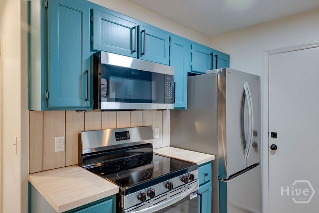 124 Bordeaux Lane, Savannah, GA 31419