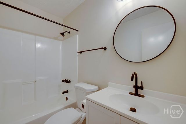 124 Bordeaux Lane, Savannah, GA 31419