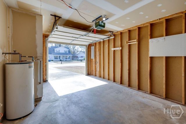 124 Bordeaux Lane, Savannah, GA 31419