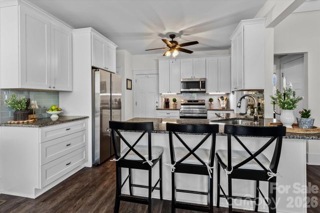 135 Sheep Path Drive, Mooresville, NC 28115