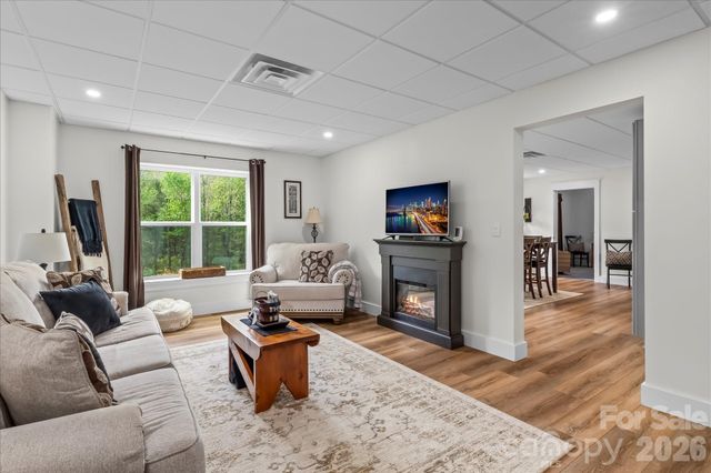 135 Sheep Path Drive, Mooresville, NC 28115