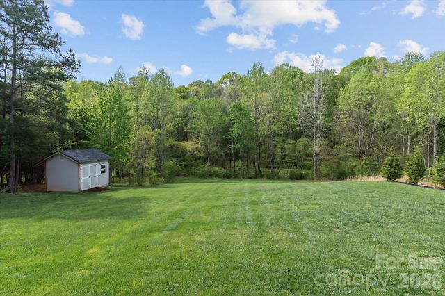 135 Sheep Path Drive, Mooresville, NC 28115